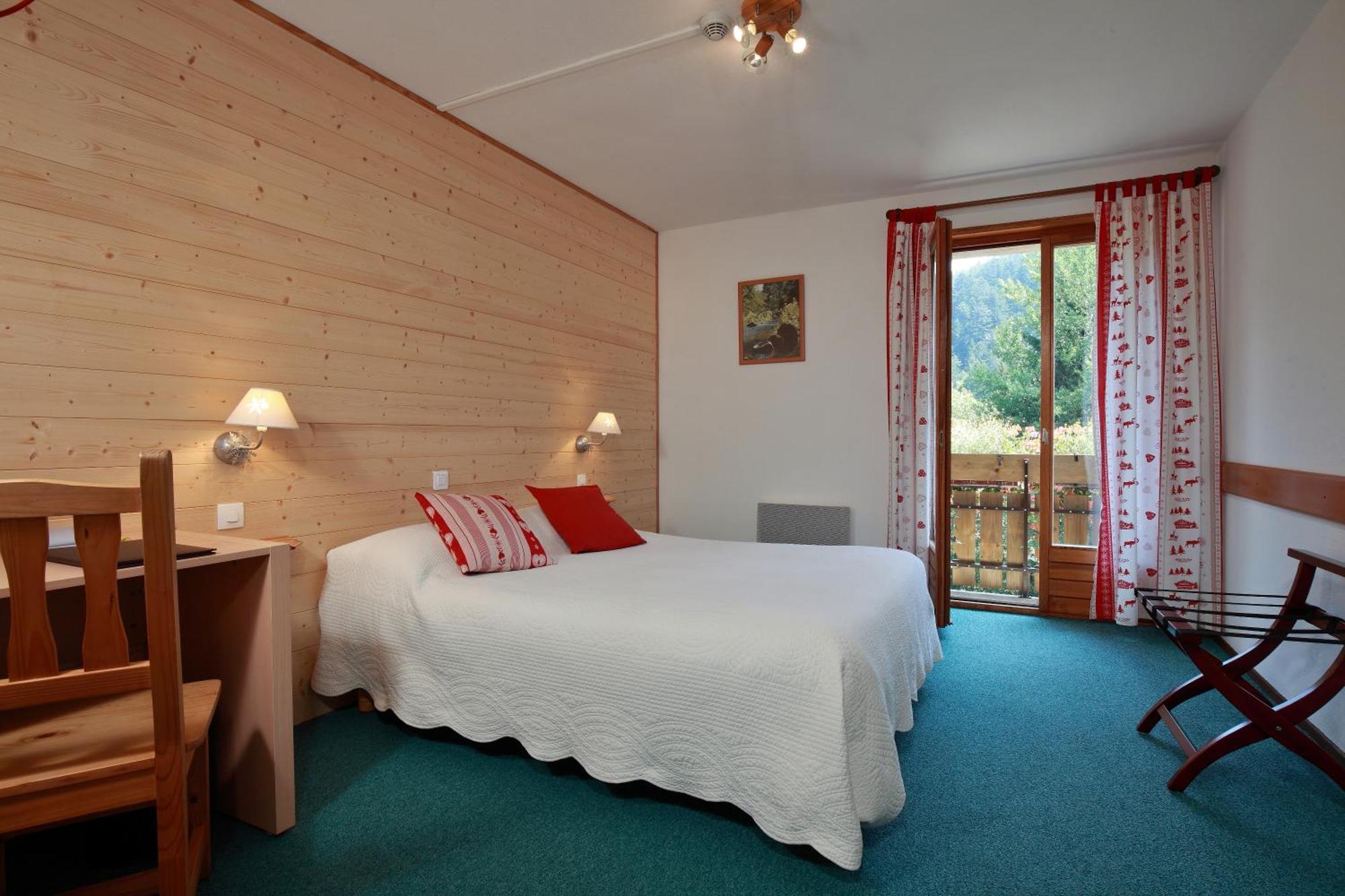 Logis Hotel Le Vetine Ле-Вальтен Номер фото